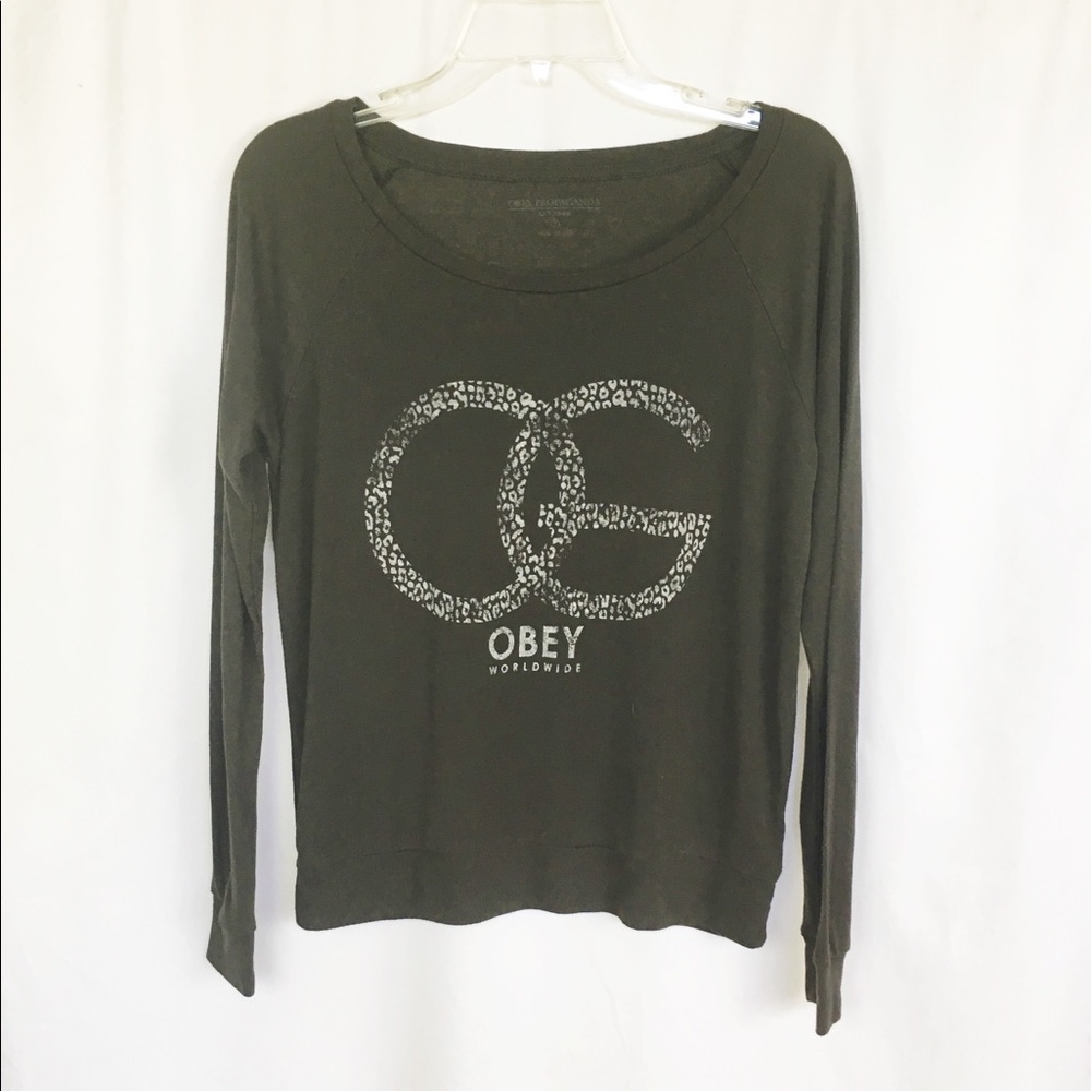 Obey gray leopard print logo graphic long sleeve S